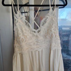Lace top cross strap tank top - large